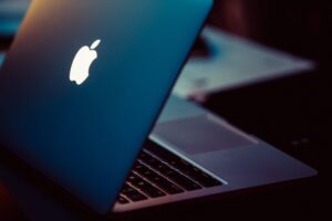 macOS Systems Were Targeted by the Storm Cloud APT Group